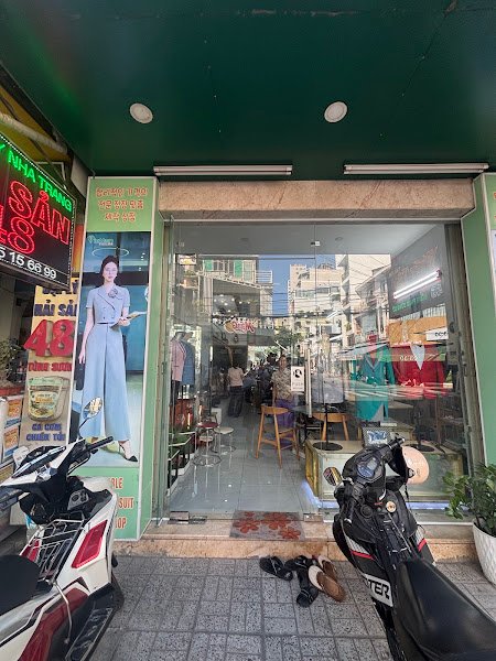 Tiệm May Vest Viết Tân, tailor for suits and tuxedos in Nha Trang — photo 2 of 6