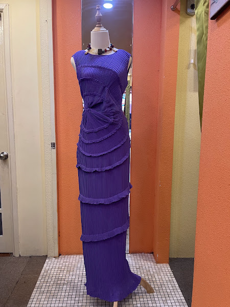 Trixie Silk, tailor for ao dai and silk in Ho Chi Minh City (Saigon) — photo 2 of 6