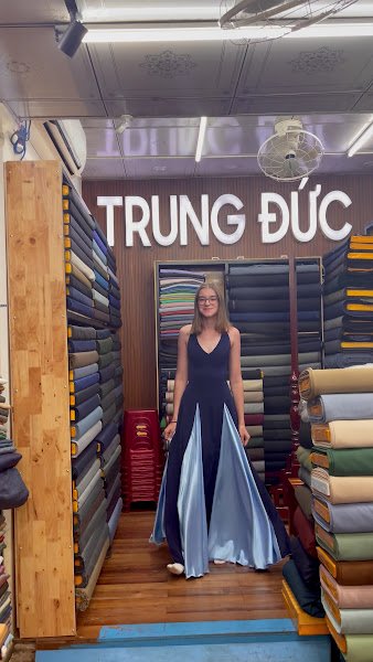 Trung Duc Fabric Shop, tailor for suits and dresses in Hoi An — photo 4 of 6