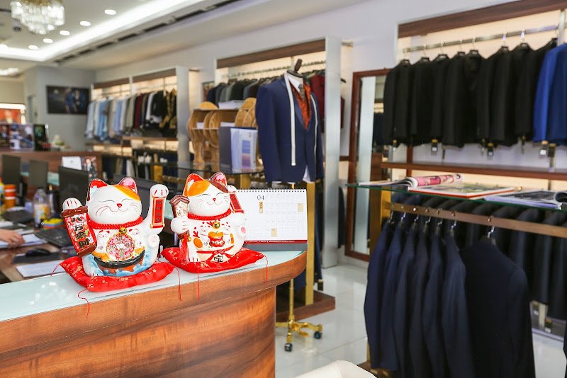 Tuxedo, tailor for suits and tuxedos in Ho Chi Minh City (Saigon) — photo 2 of 6