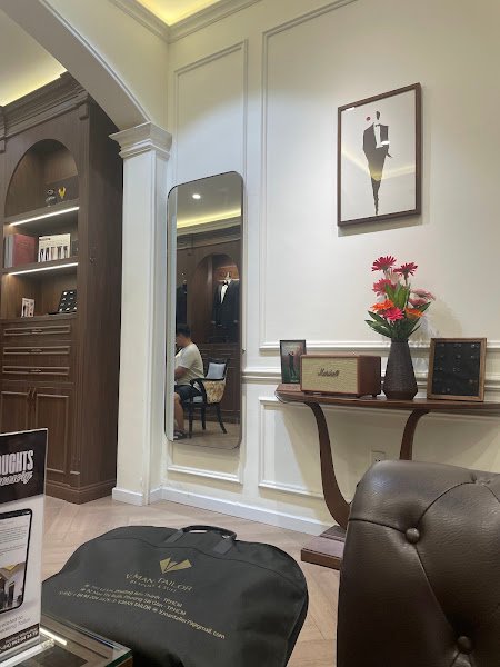 V.Man Tailor, tailor for suits and wedding suits in Ho Chi Minh City (Saigon) — photo 4 of 5