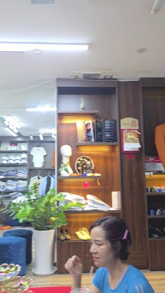 Vest Biên Hoà, tailor for suits and vests in Ho Chi Minh City (Saigon) — photo 5 of 6