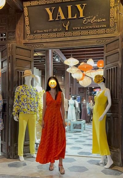 Yaly Couture Exclusive, tailor in Hoi An